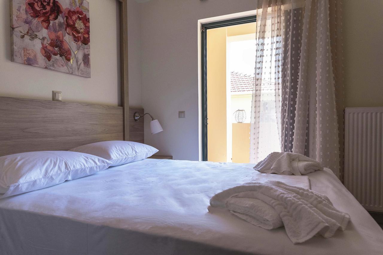 Plumi City Apartments La Canea Exterior foto